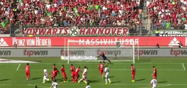 Çalhanoğlus Freistoßtor gegen Hannover 96