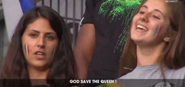 Französische Fans singen God Save the Queen (+ Oasis-Song)