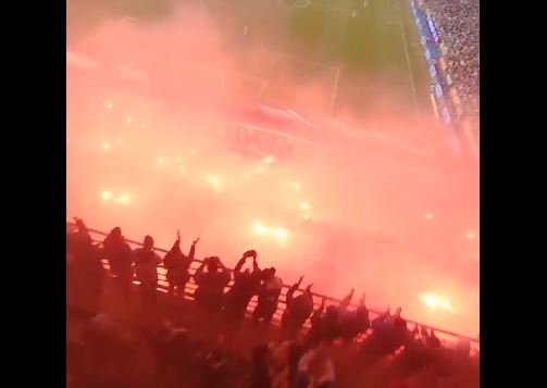 Drohnenvideo: Irre Pyro-Show zum 100. Geburtstag von Lech Posen