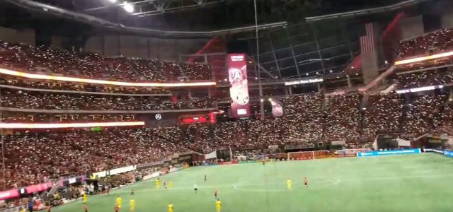 Fans von Atlanta United begeistern mit einer „Handy-Choreo“