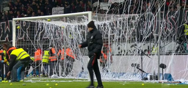Kein Match am Montag erwünscht: Der Frankfurter Tennisball-Protest