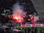 Hannoveranische Pyrotechnik gegen Stadionverbot (by StopGlazer)
